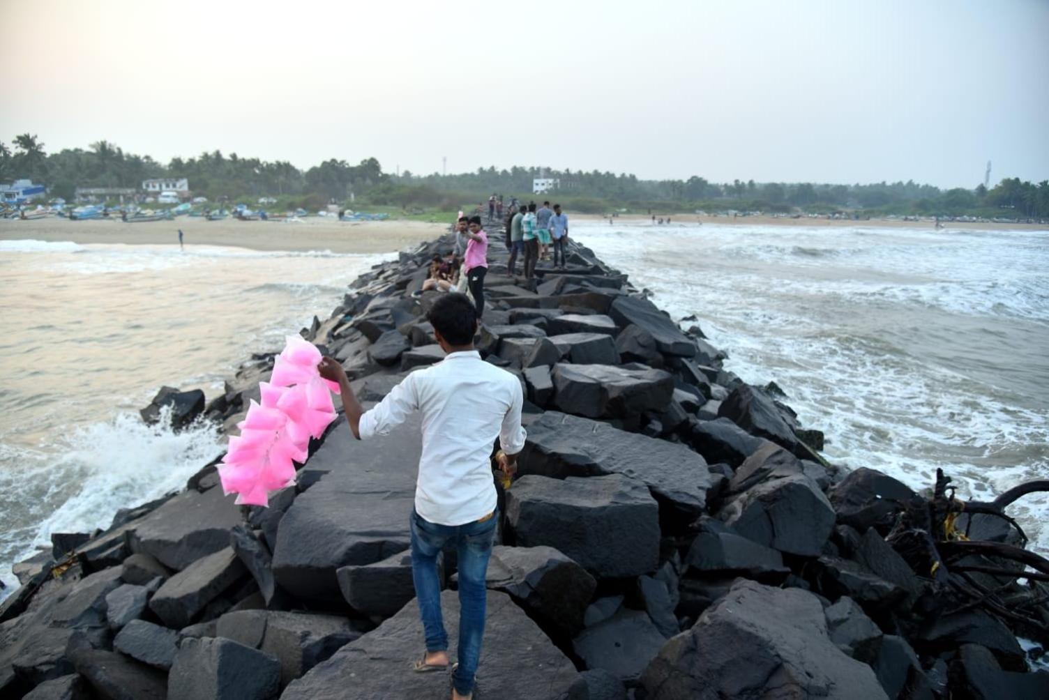 Serenity Sands Beach Resort Inn Puducherry Exterior foto