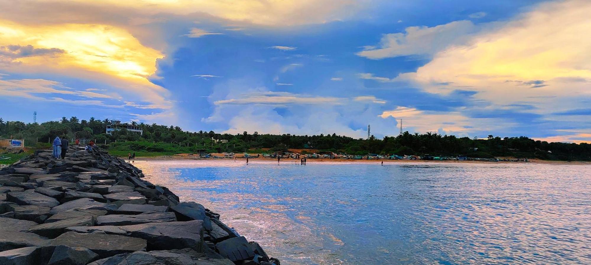 Serenity Sands Beach Resort Inn Puducherry Exterior foto